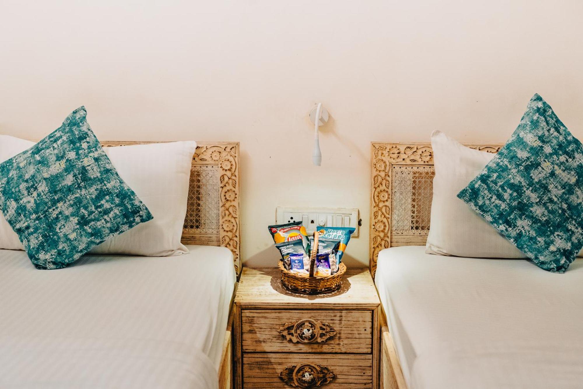 Deluxe Twin Room Private Bathroom