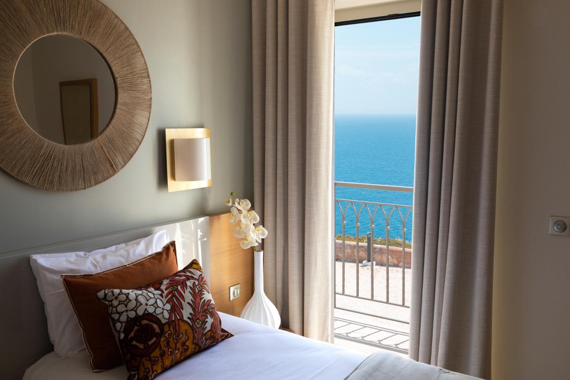 Superior Double Room Balcony Sea View