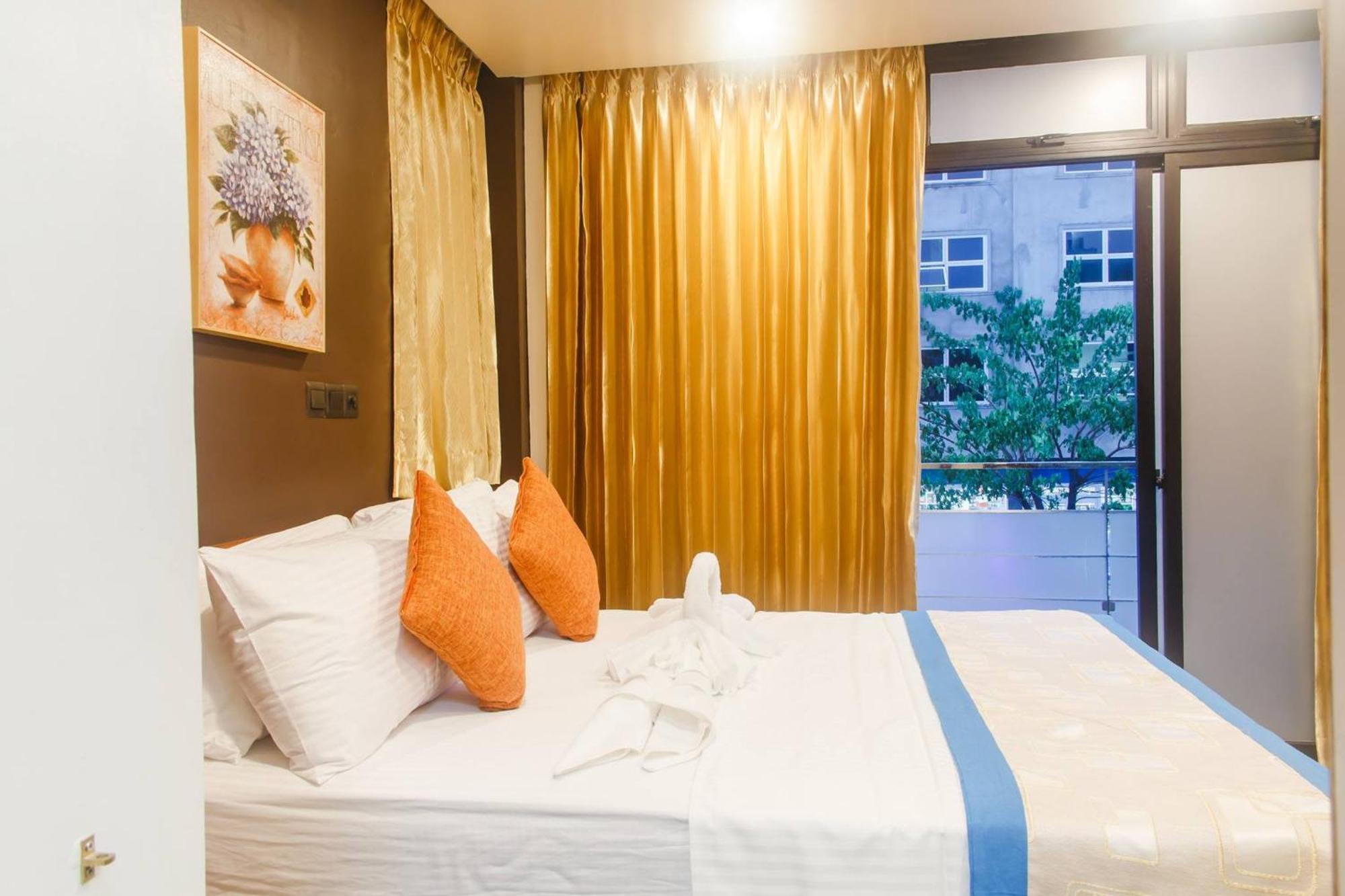 Deluxe Double Room with Balcony