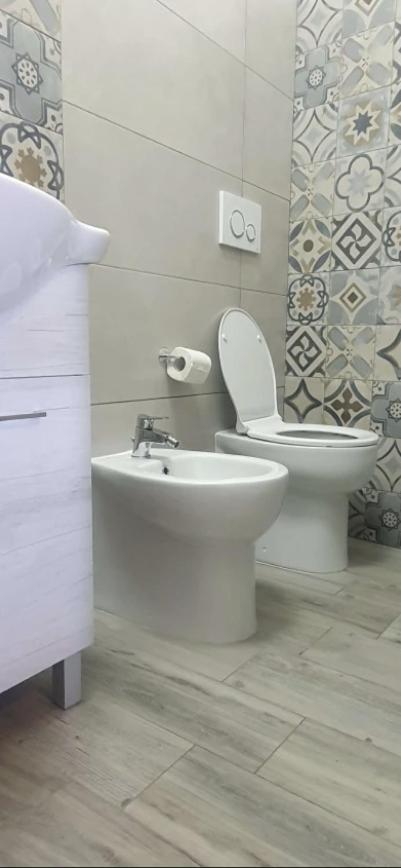 Twin Room Private Bathroom