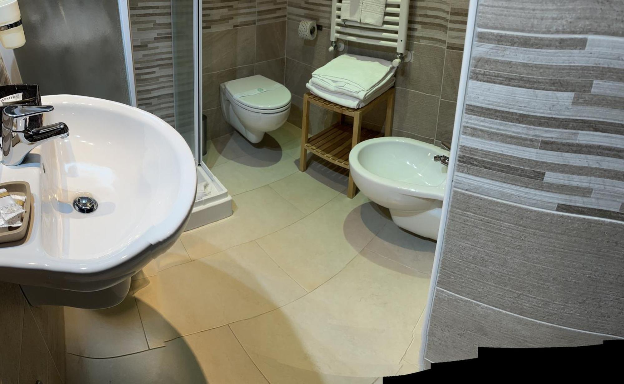Superior Quadruple Room,1627936274:JPEG