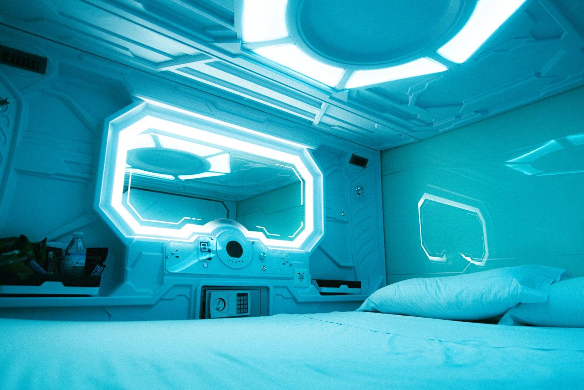 Capsule Deluxe Double Room