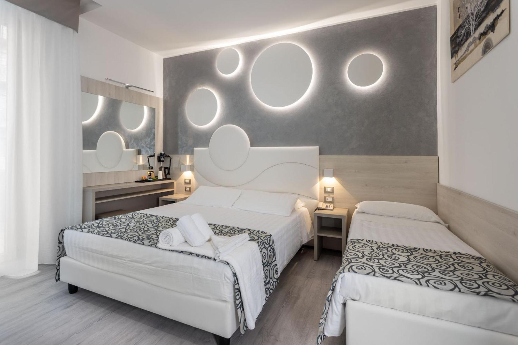 Basic Triple Room