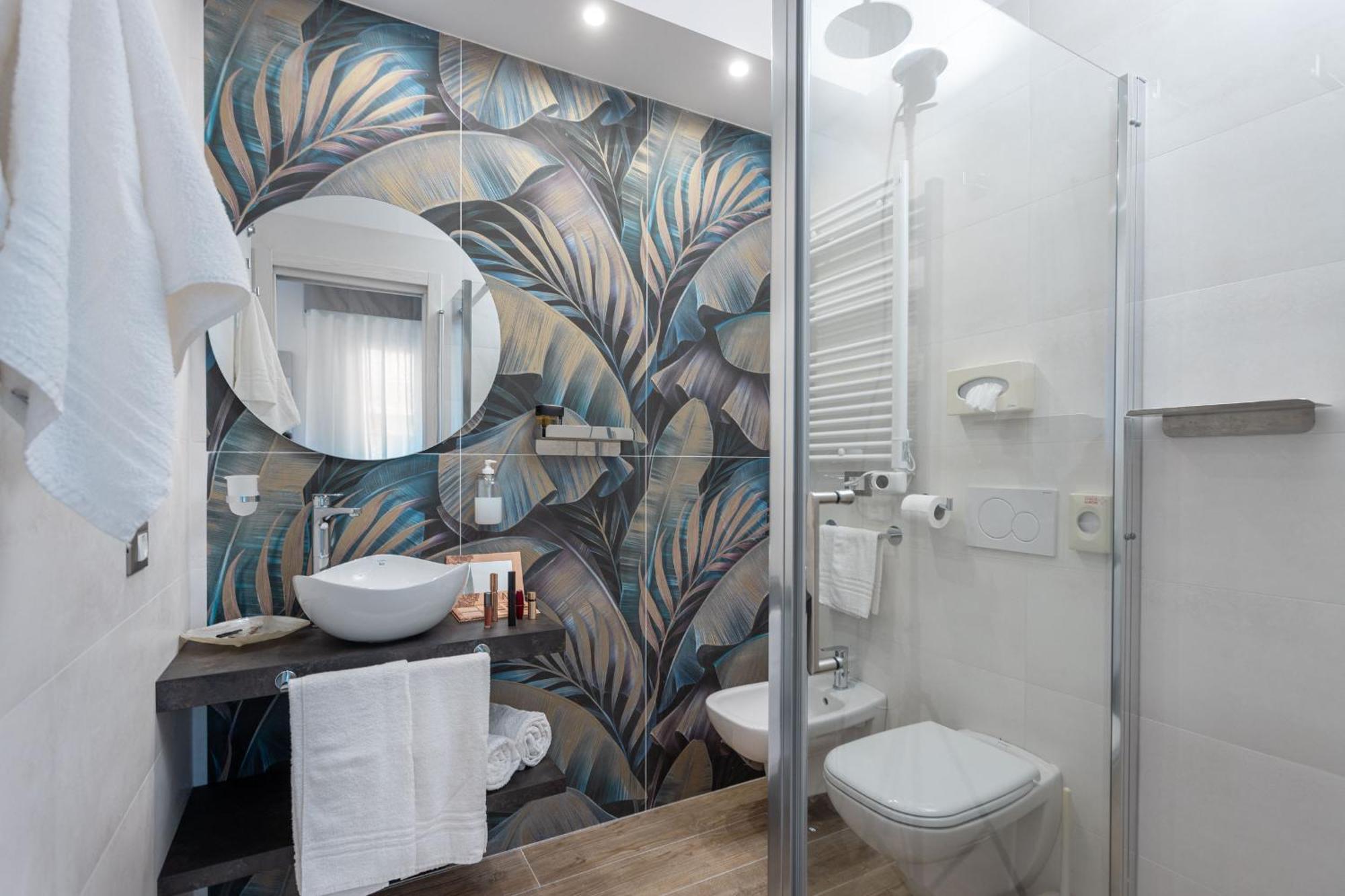Basic Triple Room
