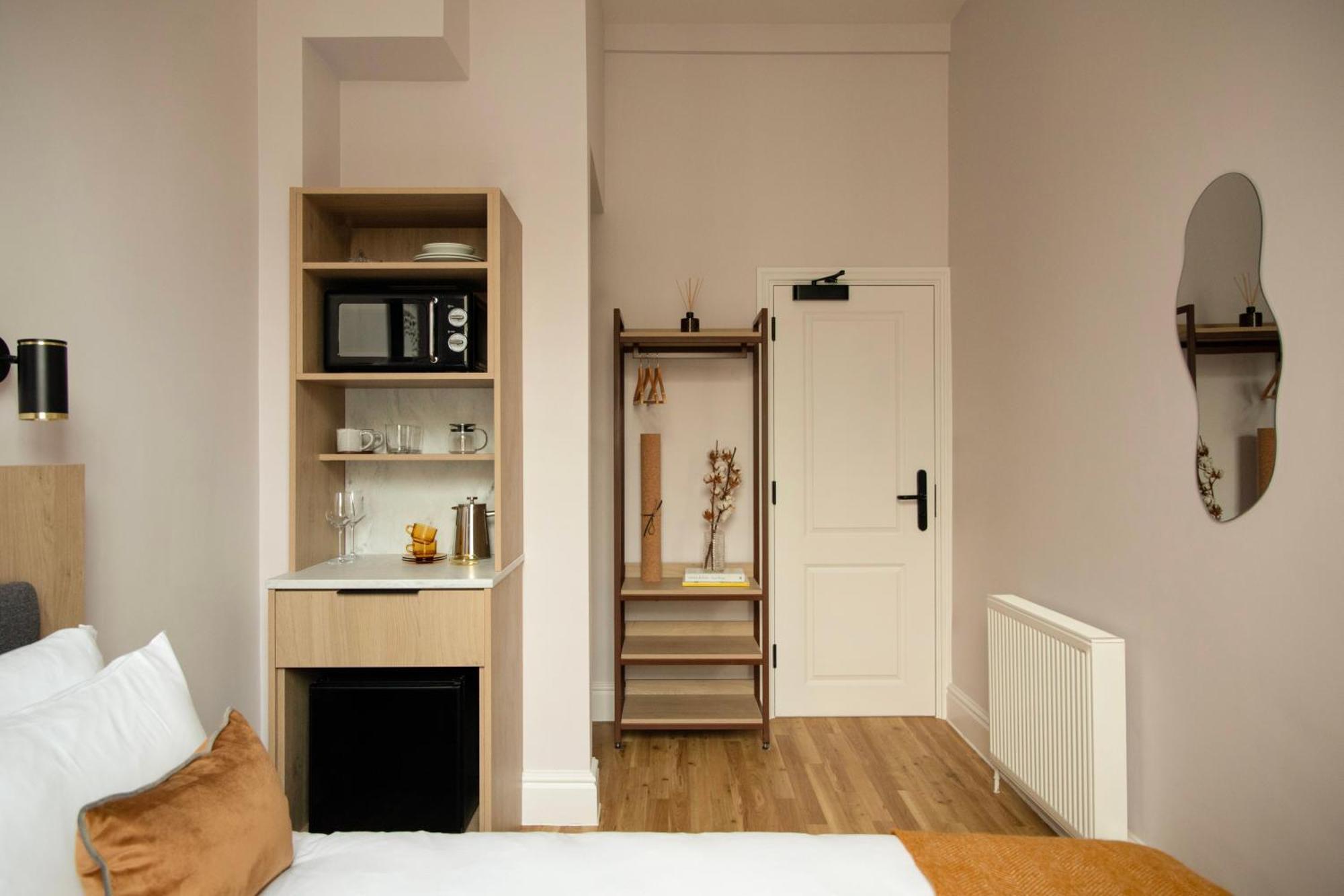Compact Room