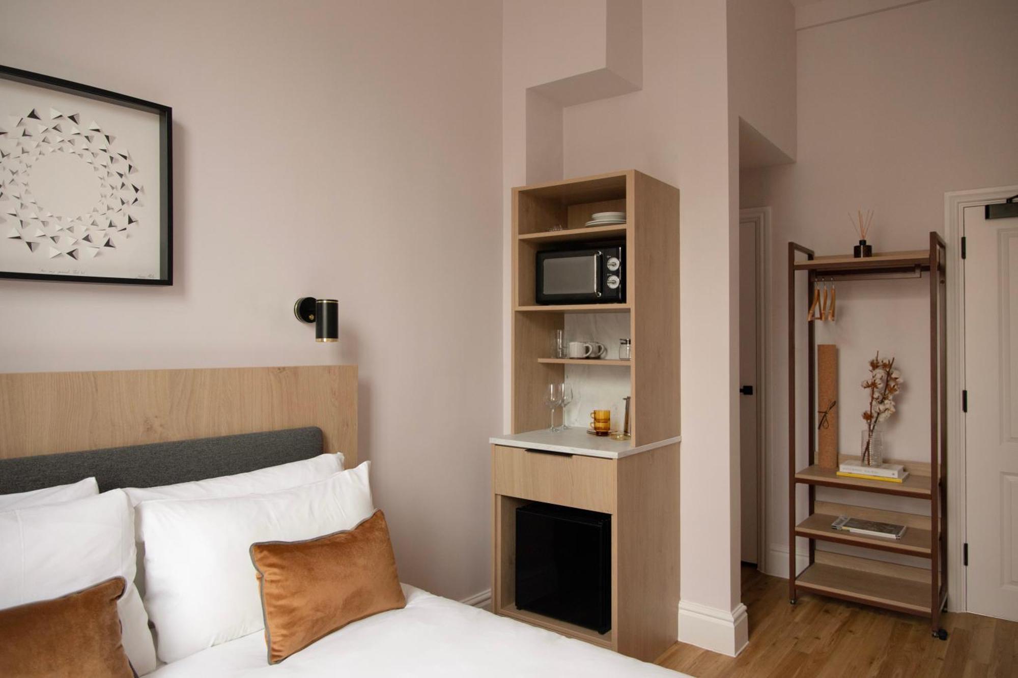 Compact Room