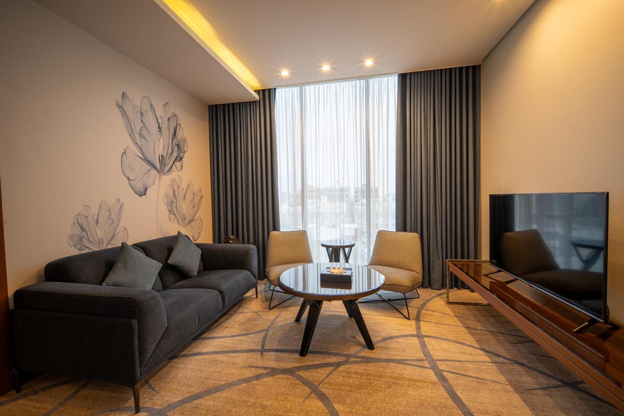 Junior Suite with Living Room,1639663390:JPEG