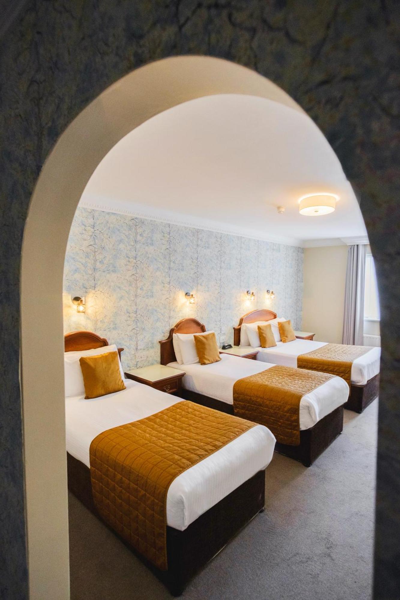 Triple Room - Room Only,1646891296:JPEG
