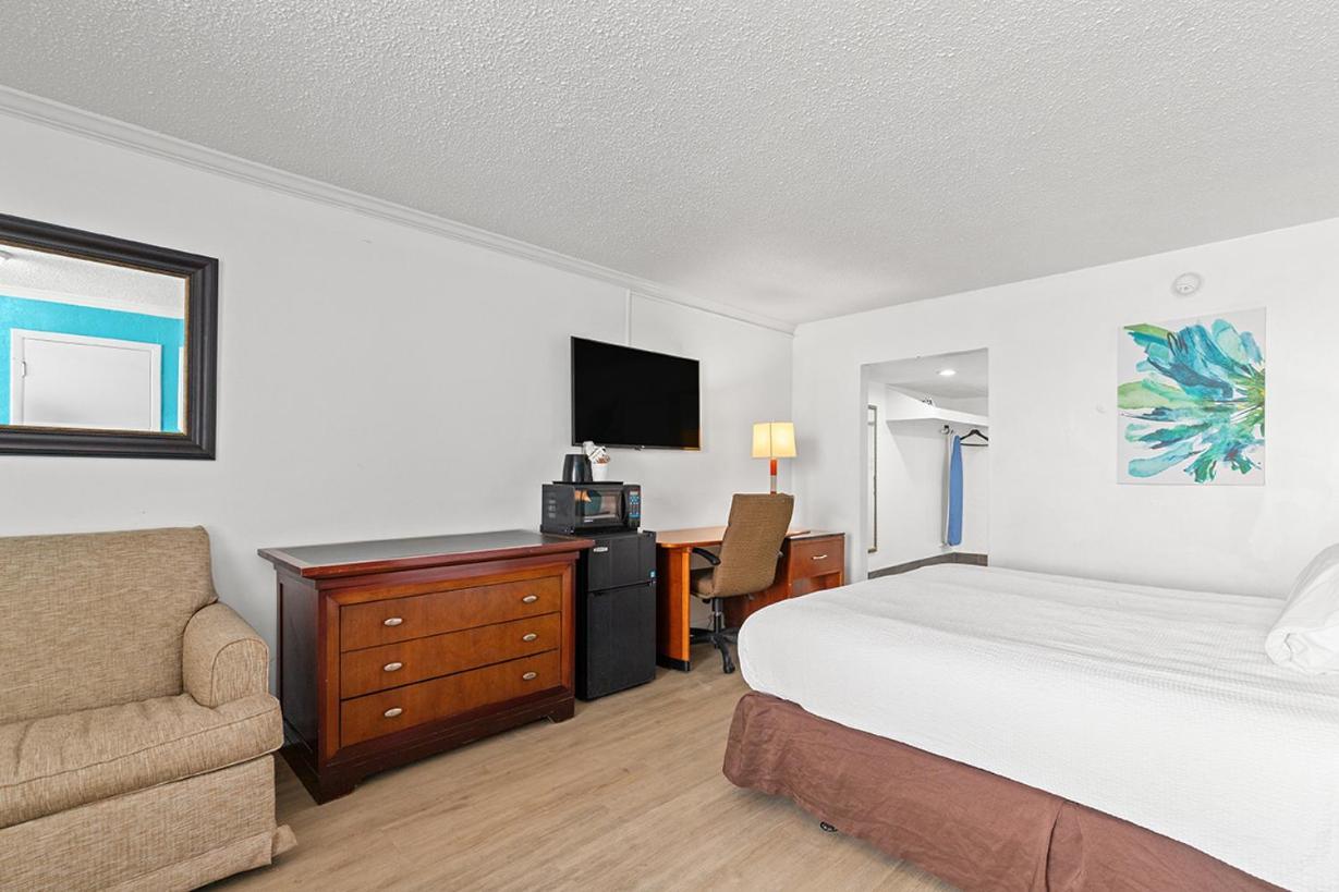 King Room,1646939522:JPEG