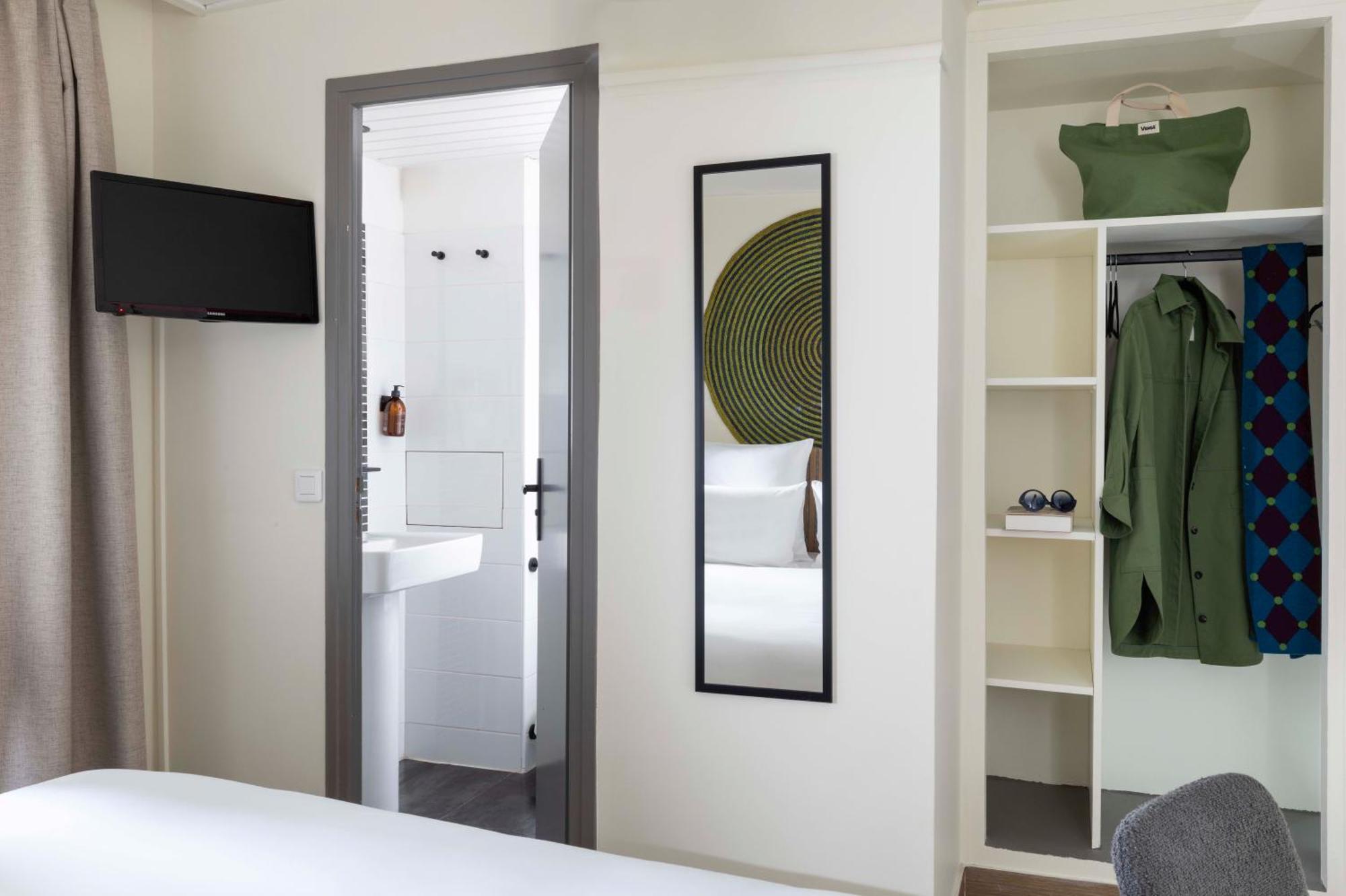 Quarto Duplo