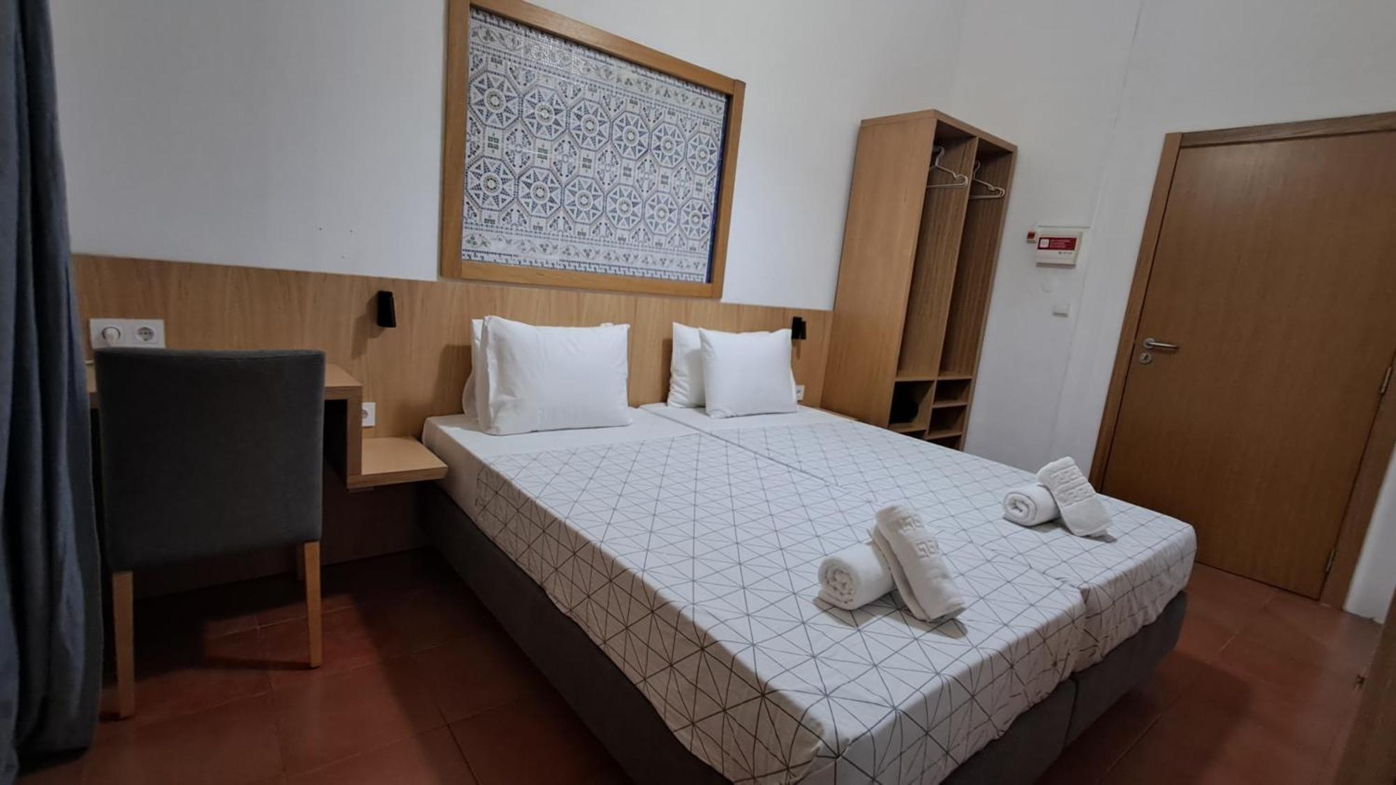 Double or Twin Room with Private Bathroom,1683803593:JPEG