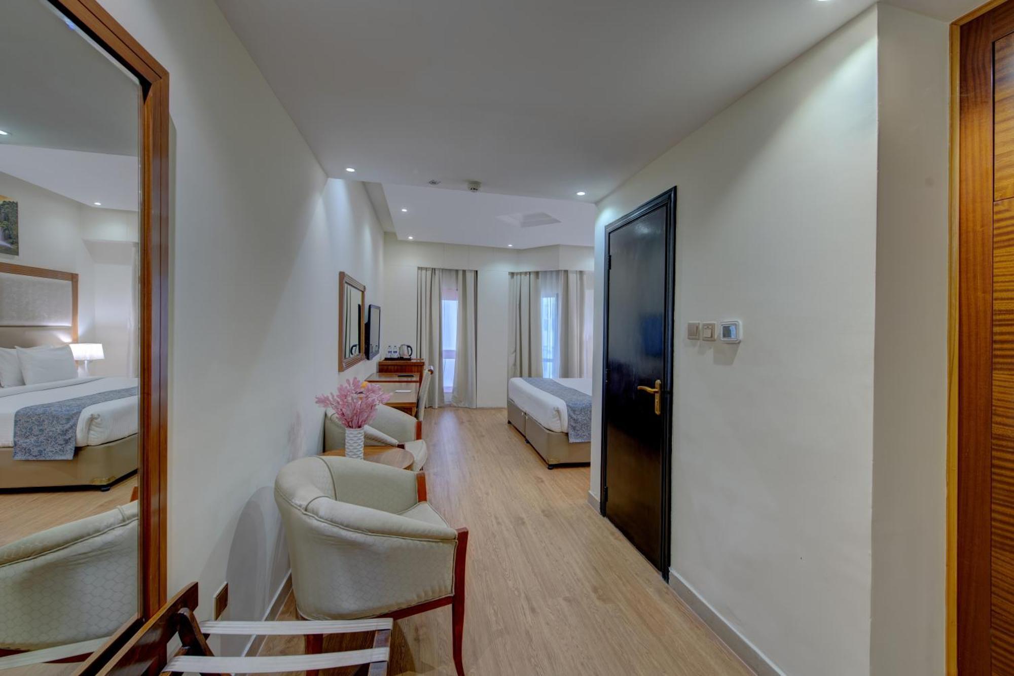 Deluxe King Room