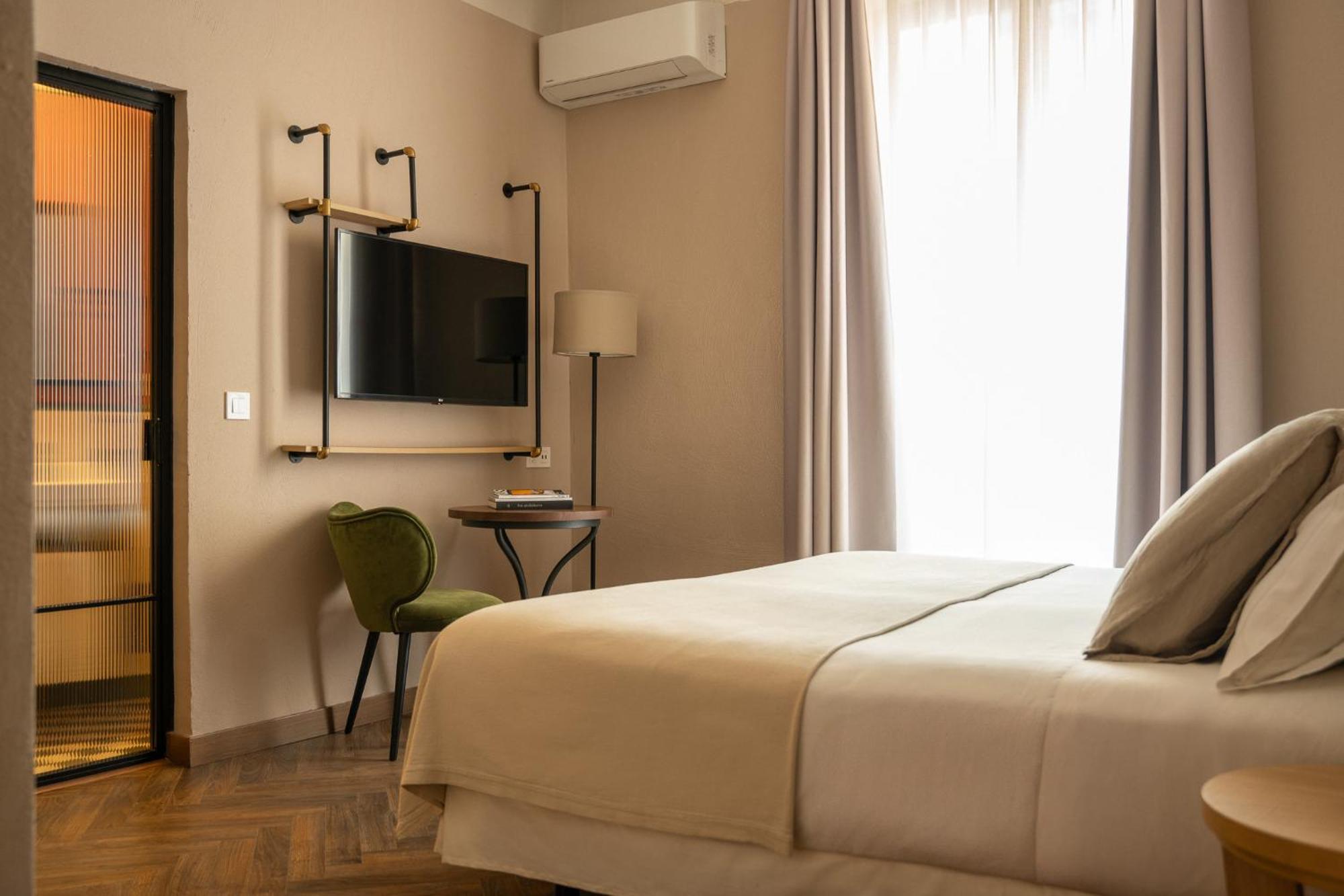 Superior Double Room,1681862895:JPEG