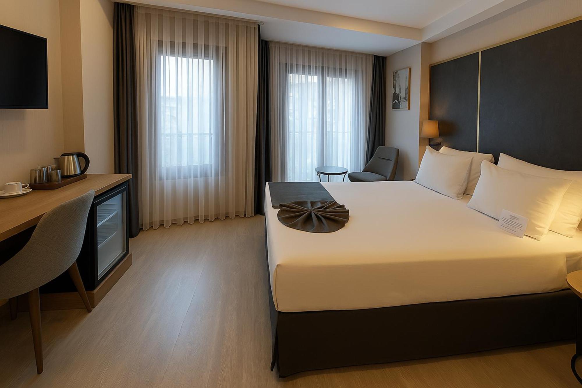 Deluxe Double Room with Turkish Hammam Sink