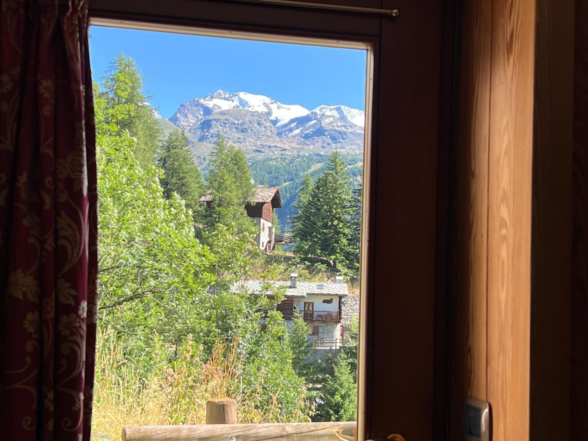 Double Room with Mountain View,1695744455:JPEG