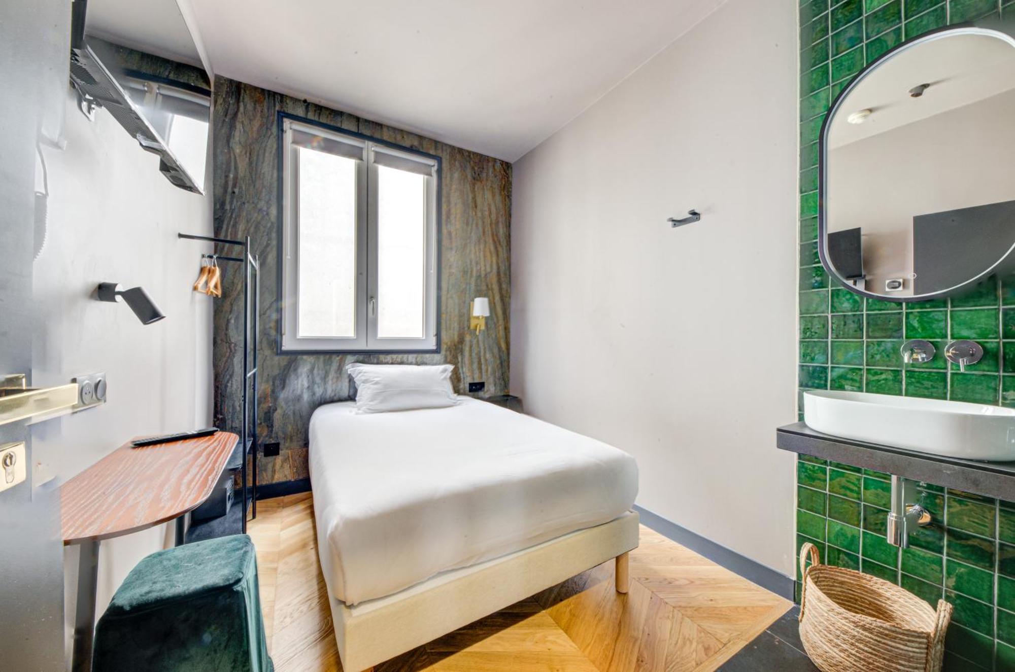 Standard Single Room