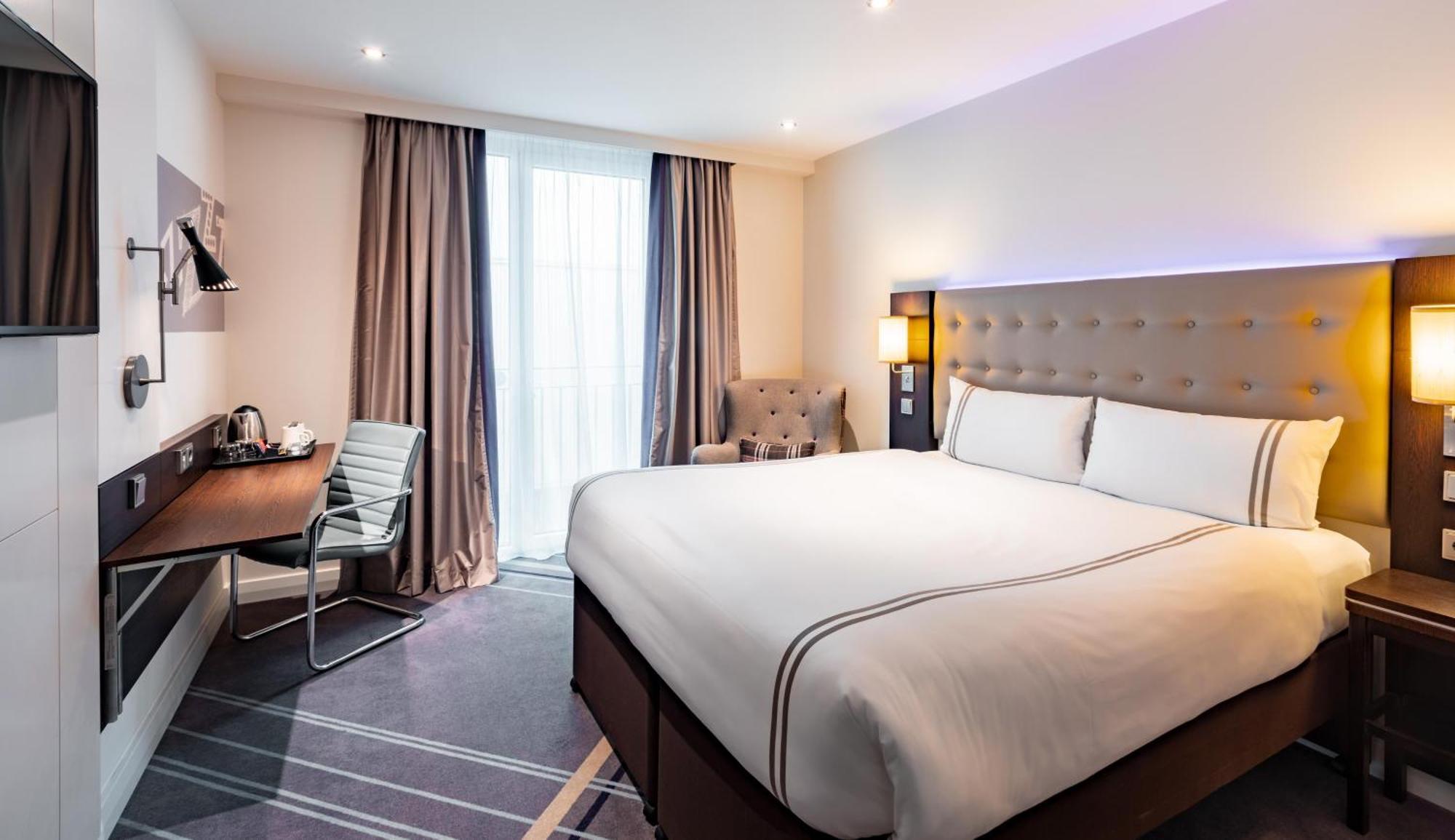 Double Room - Disability Access,1740045484:JPEG