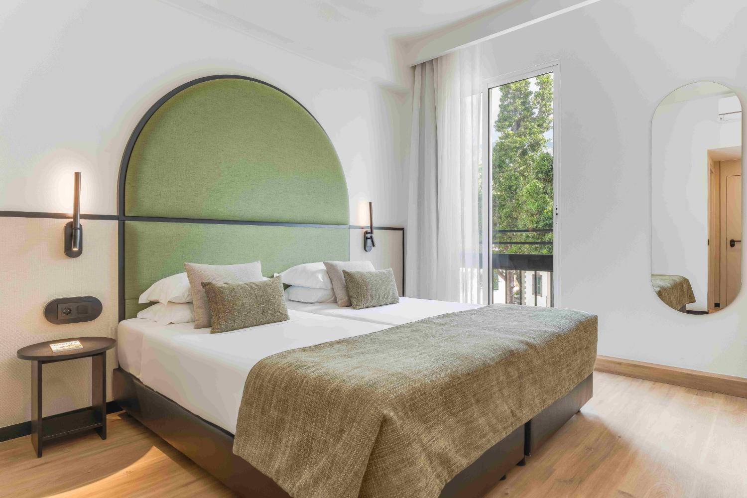 Quarto Twin