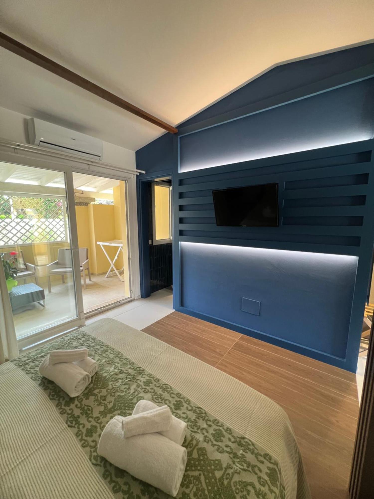 Deluxe Double Room,1742634385:JPEG