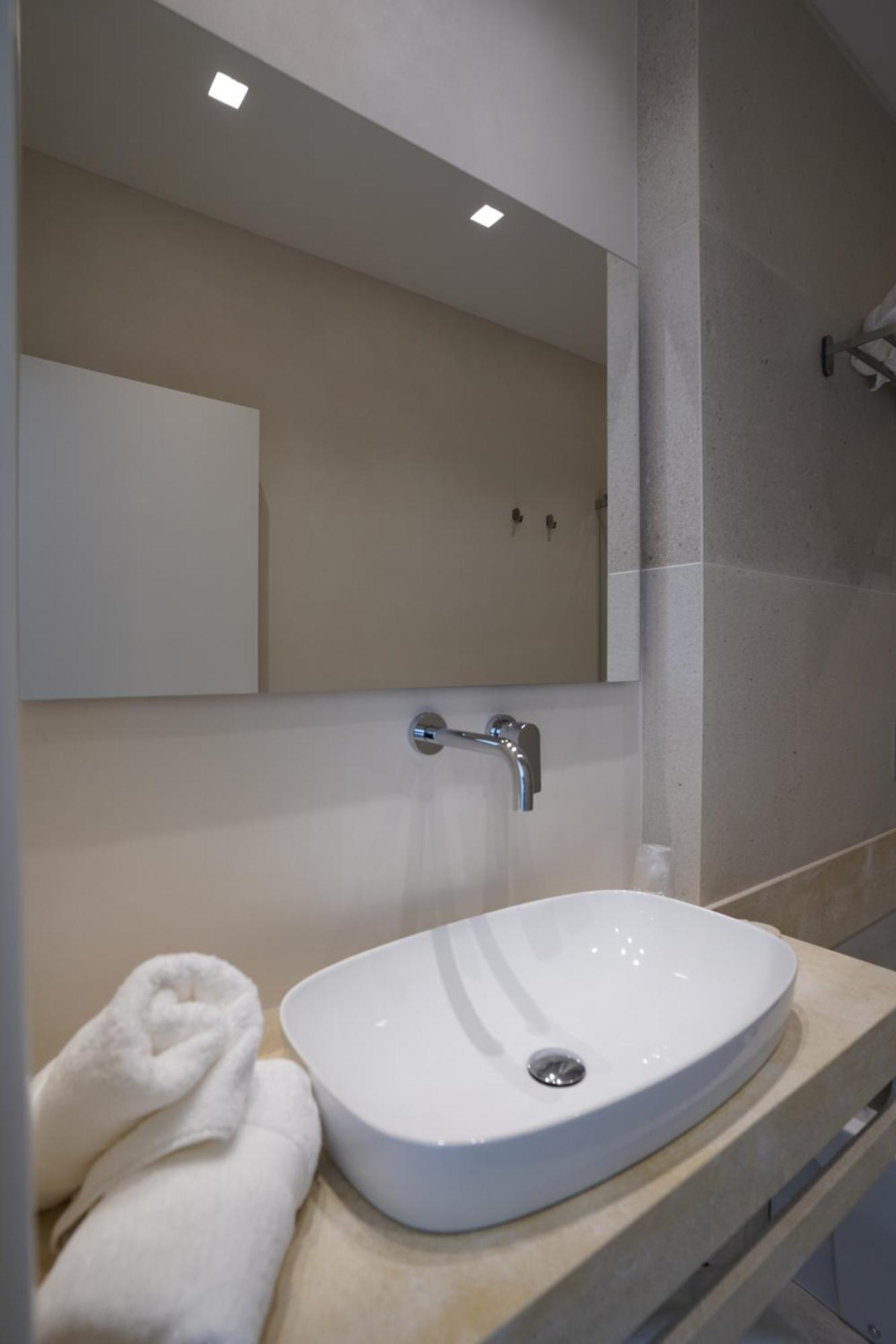 Standard Double Room,1743528011:JPEG