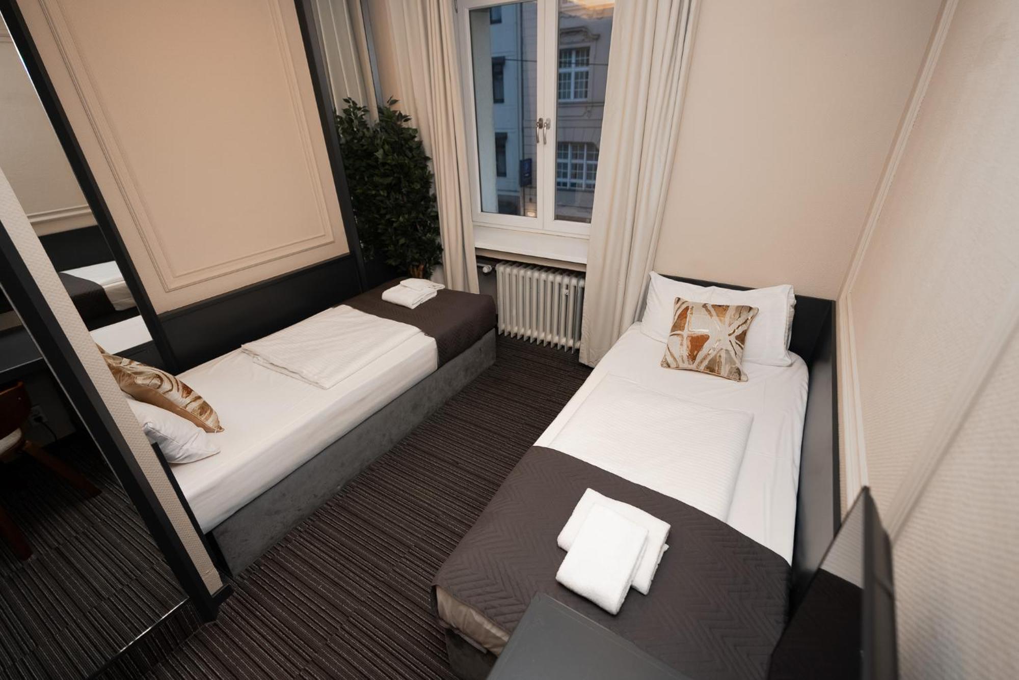 Budget Twin Room,1743823402:JPEG