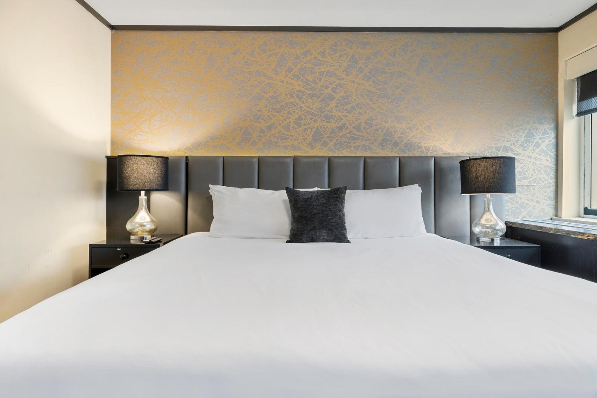 Superior Queen Room,1743906371:JPEG