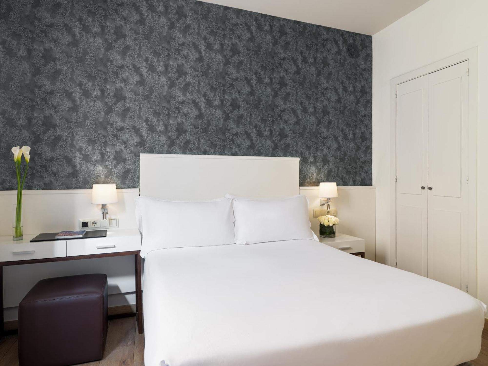 Classic Double or Twin Room