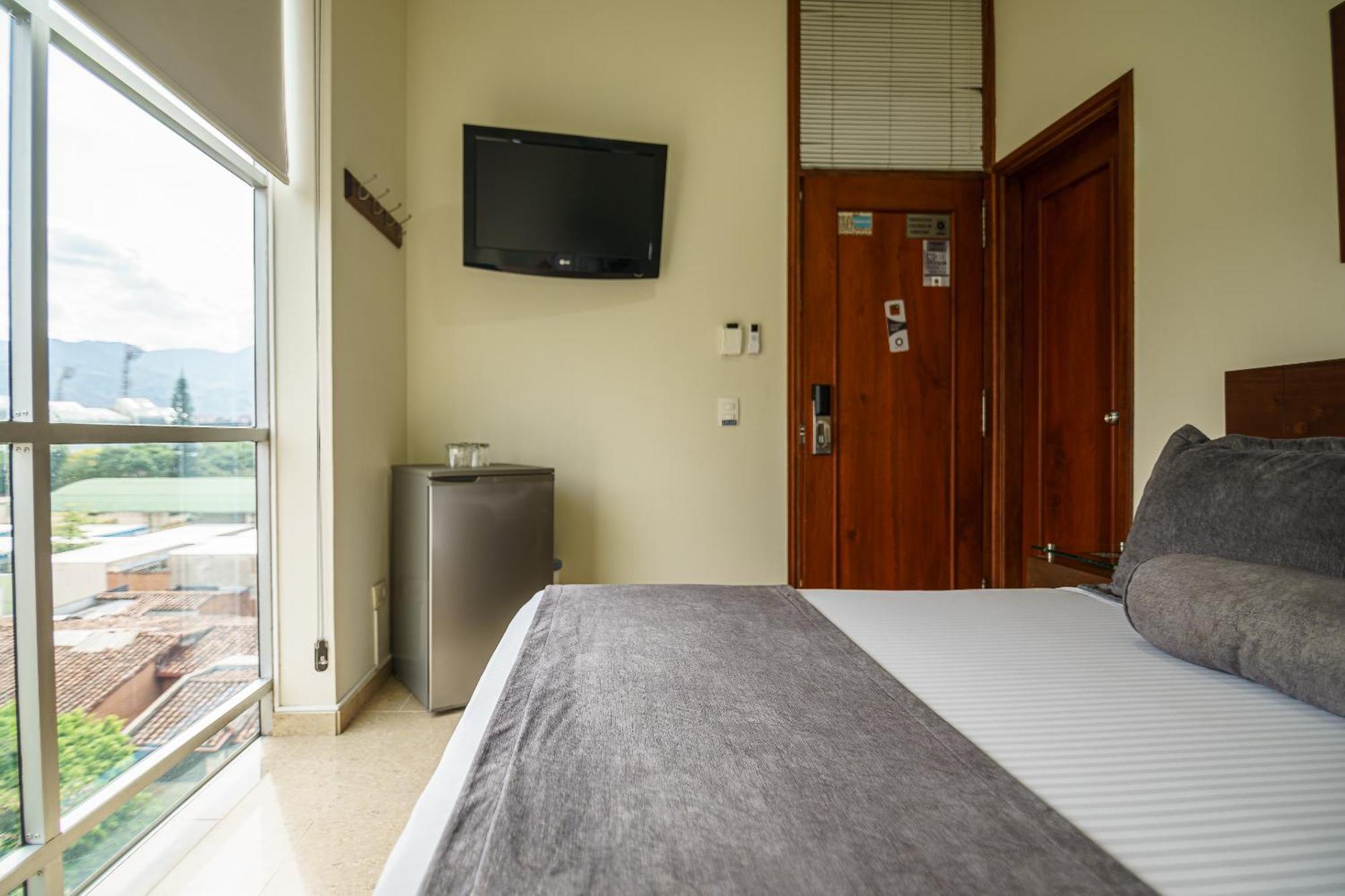 Economy Single Room