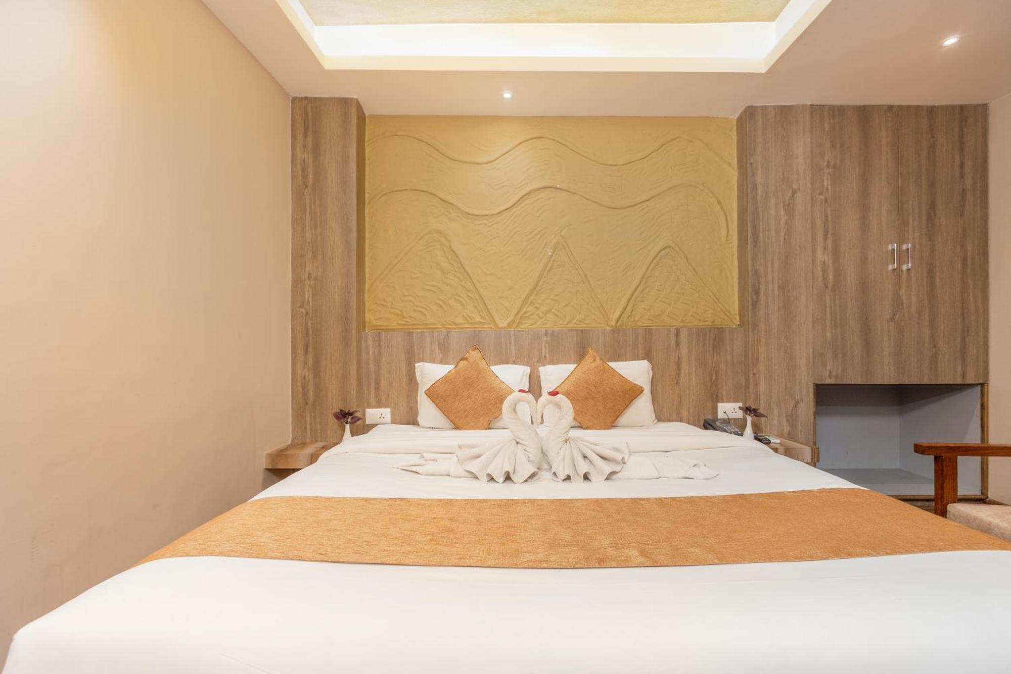 Standard Double Room,1747666958:JPEG