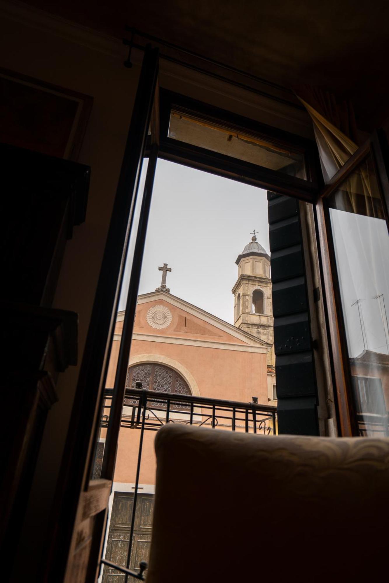 Deluxe Double Room Balcony