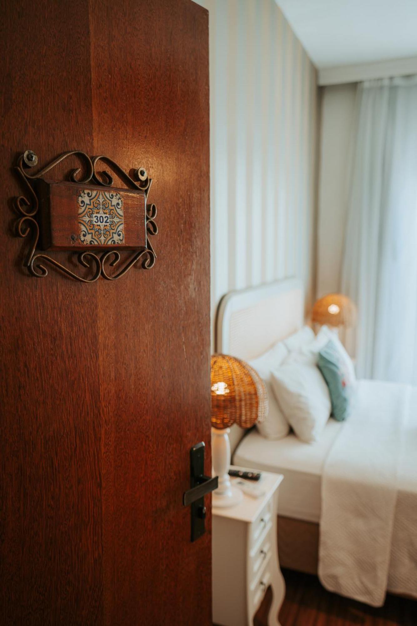 Deluxe Double Room Side Sea View