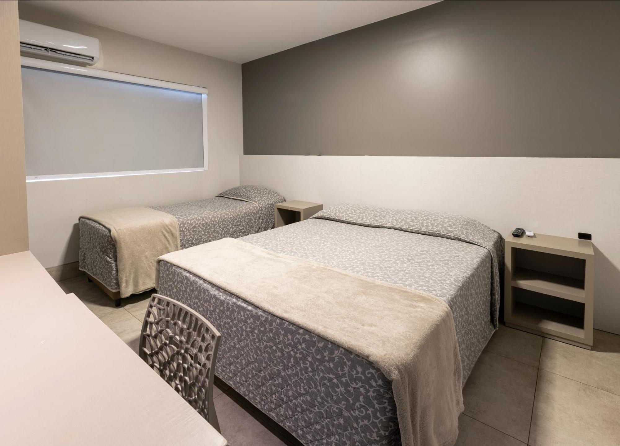 Habitación Triple Estándar con 3 camas individuales
