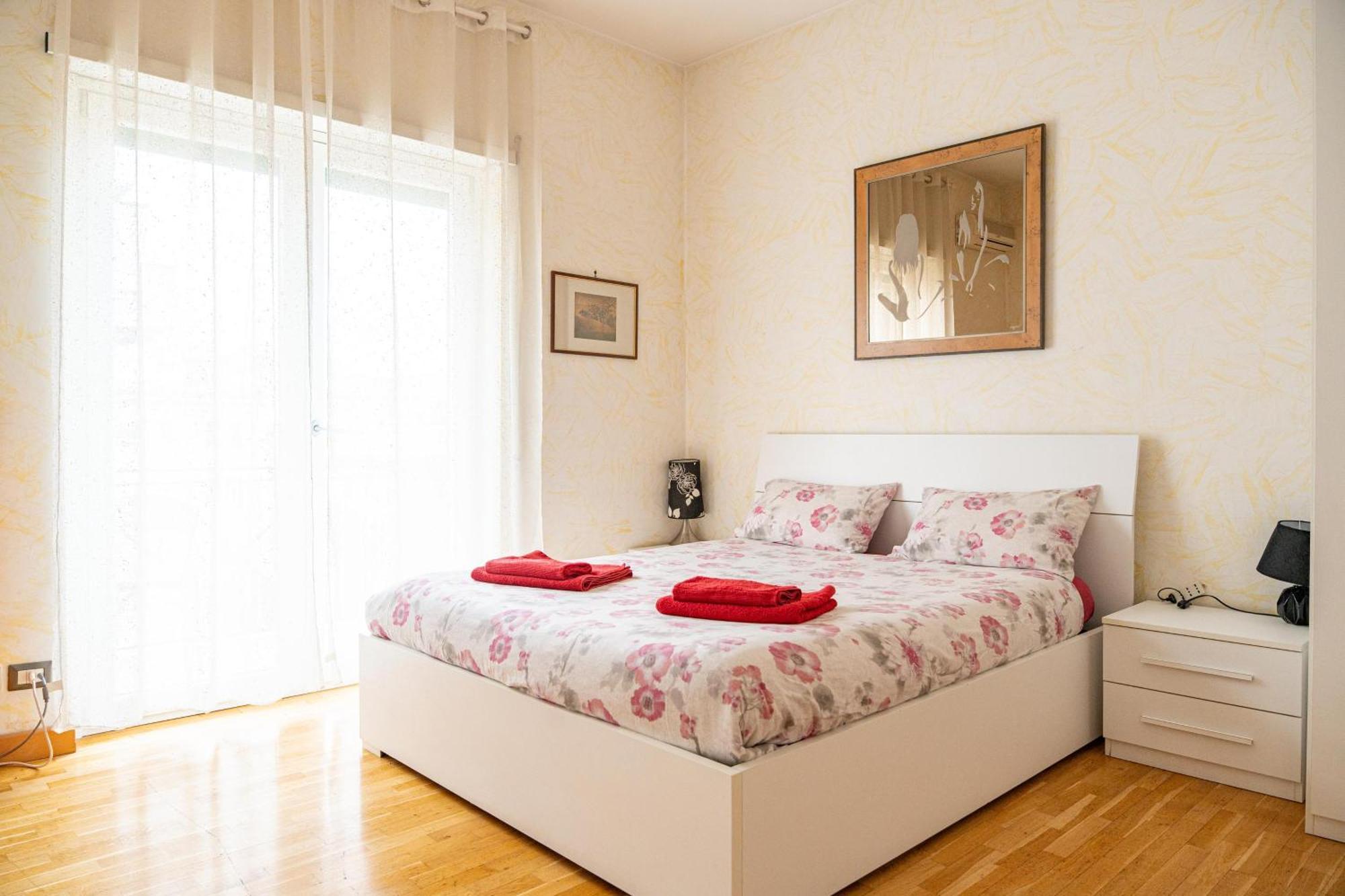 Double Room Balcony,922101805:JPEG