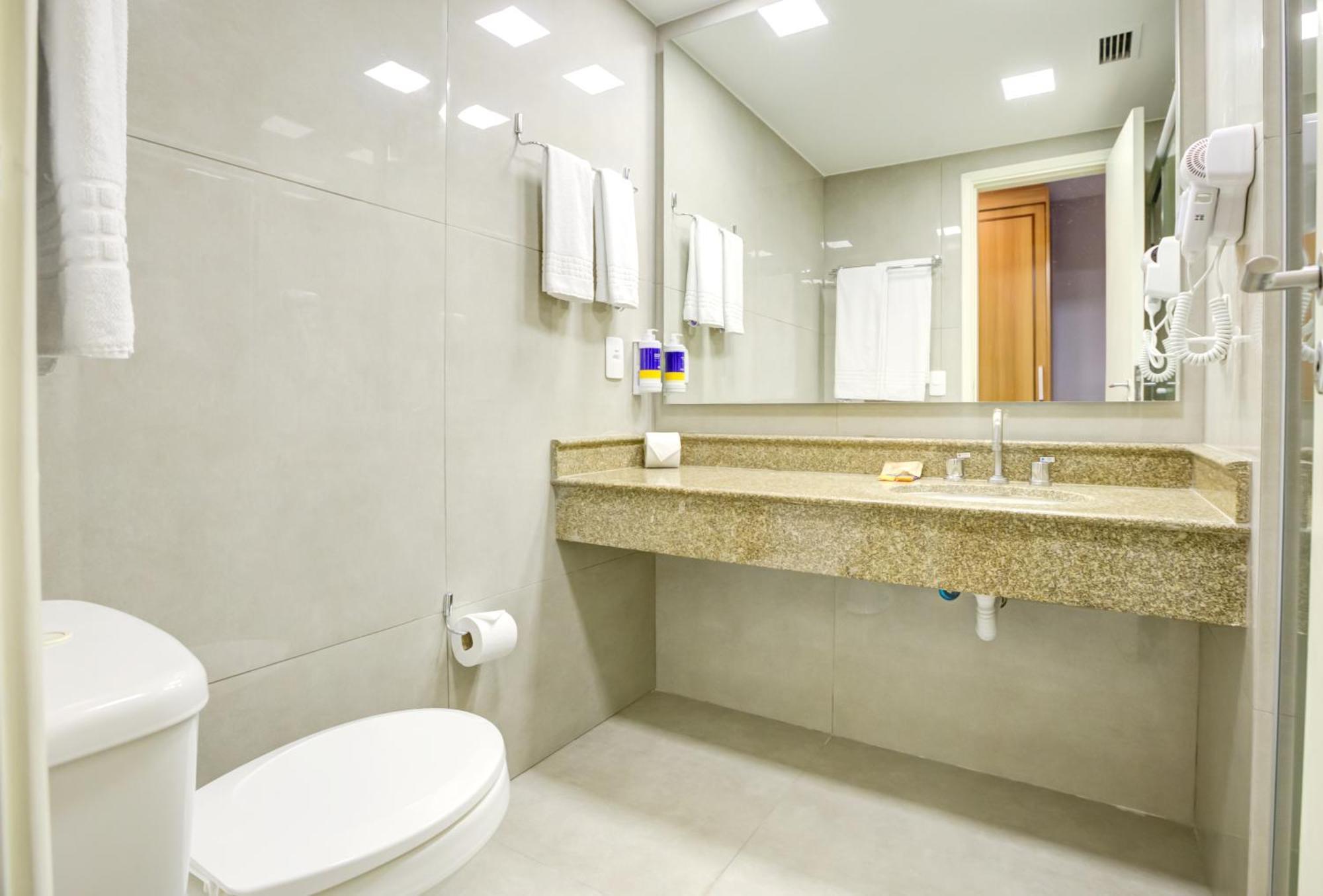 Quarto Superior com 2 Camas de Solteiro