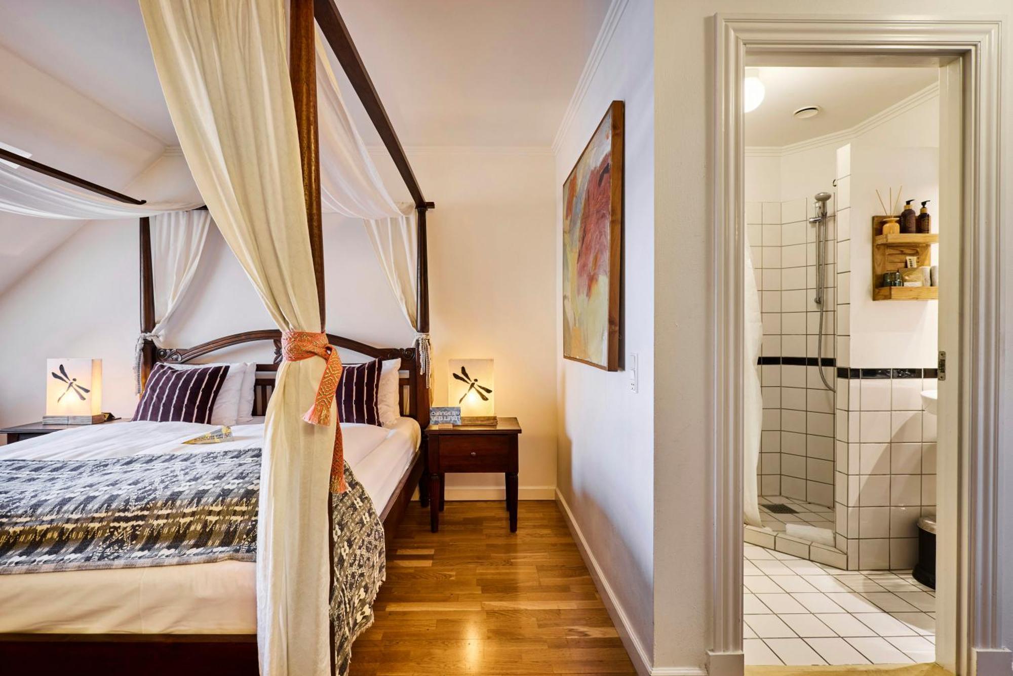 Large Double Room,1769479491:JPEG