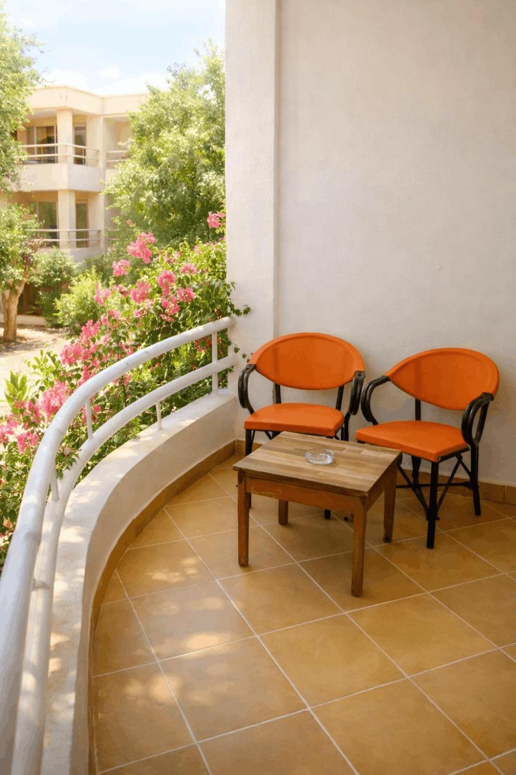 Camera Standard Matrimoniale/Doppia con Letti Singoli con Balcone