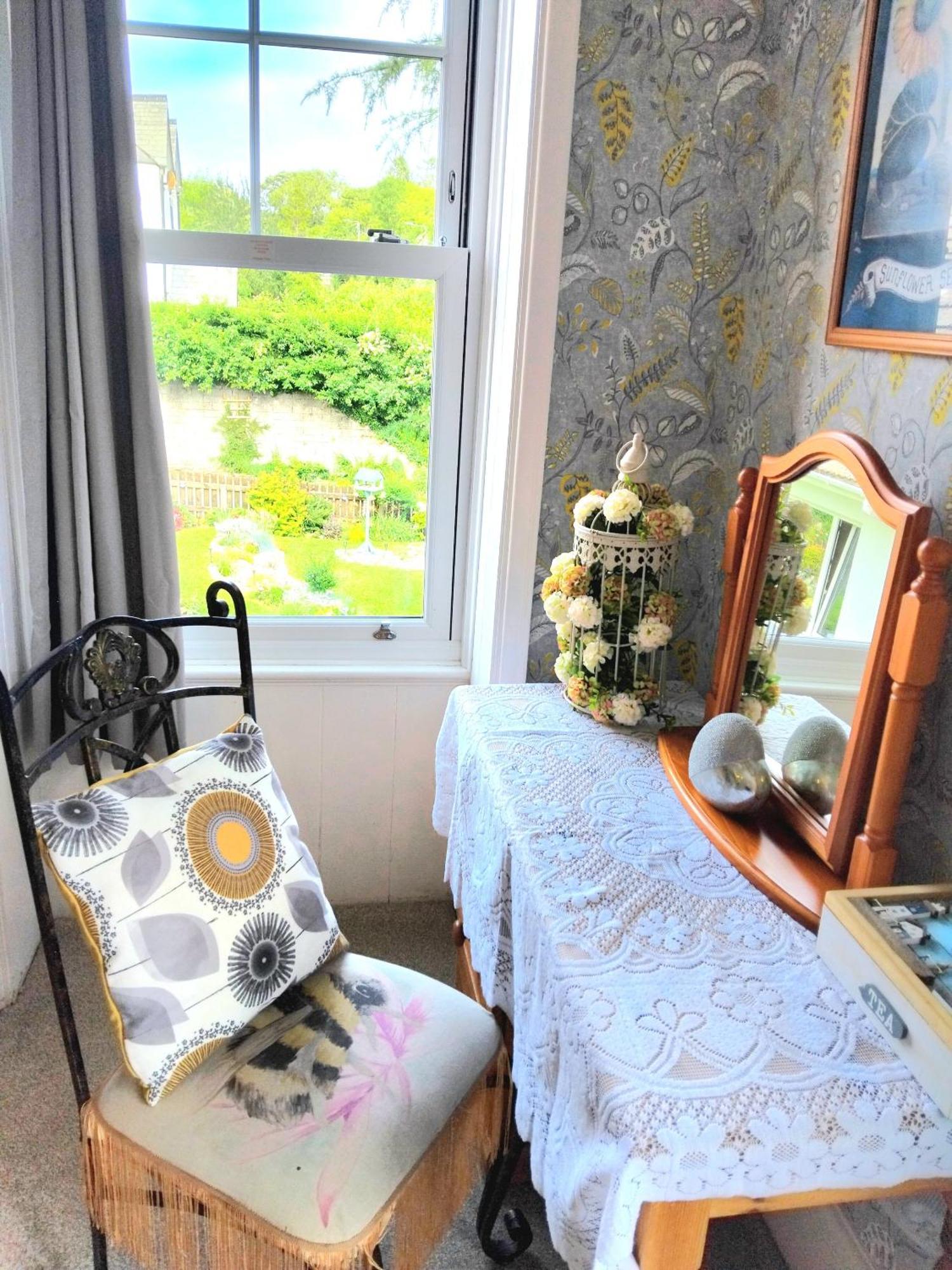 Double Room Private Bathroom