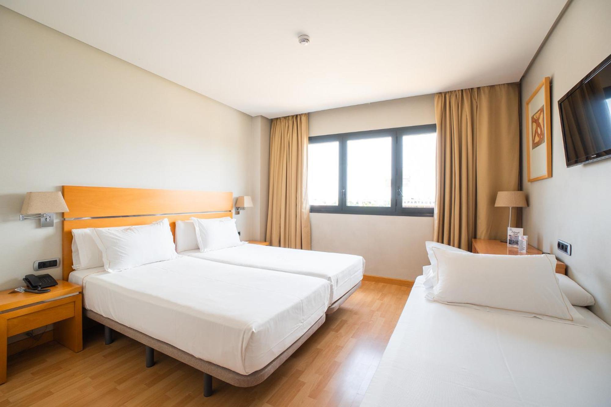 Double or Twin Room Extra Bed