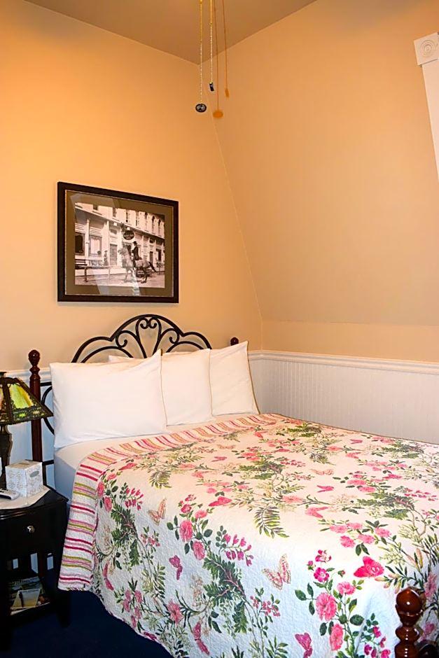 Double Room Mountain View