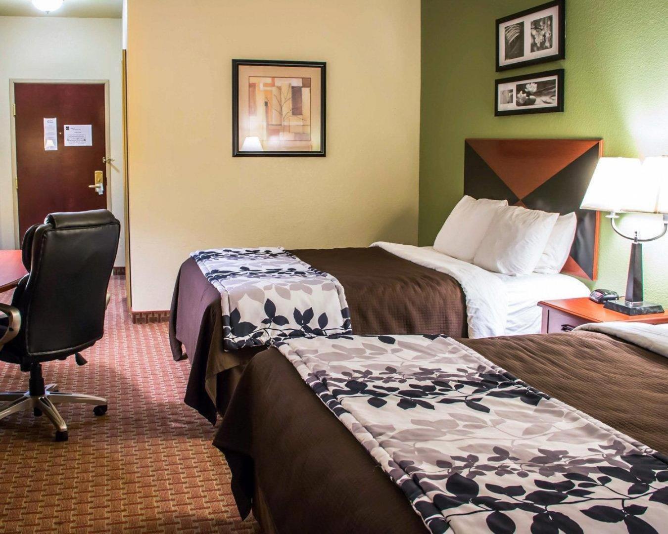 Queen Room Two Queen Beds