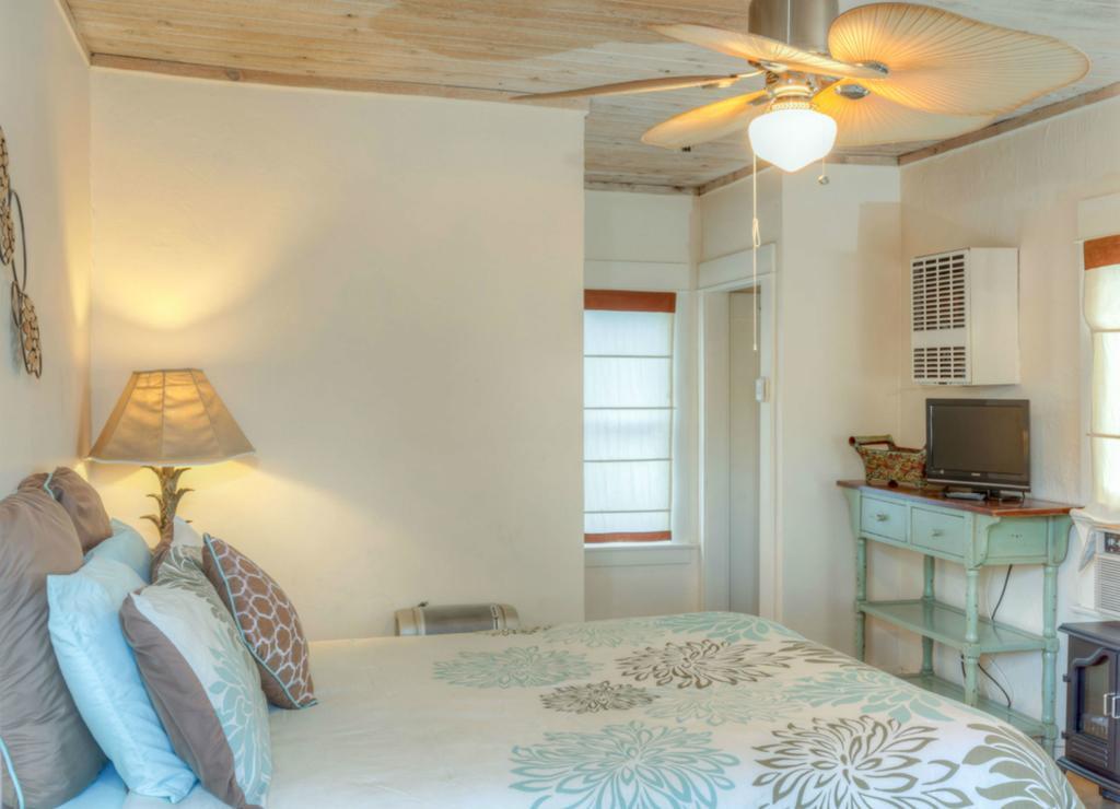 Kamer met Queensize Bed