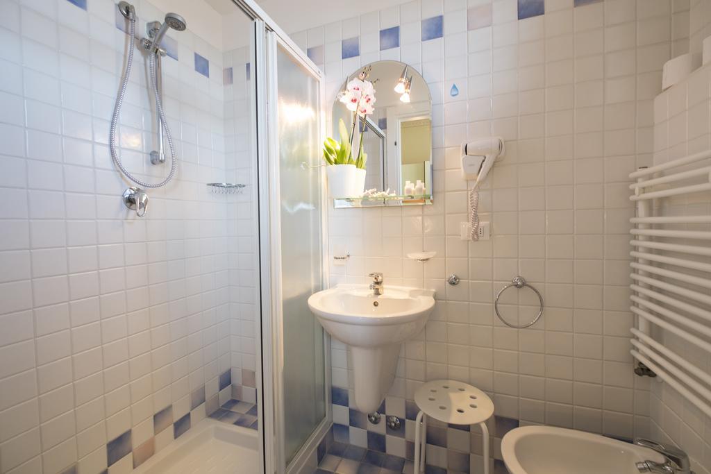 Small Double Room with balcony