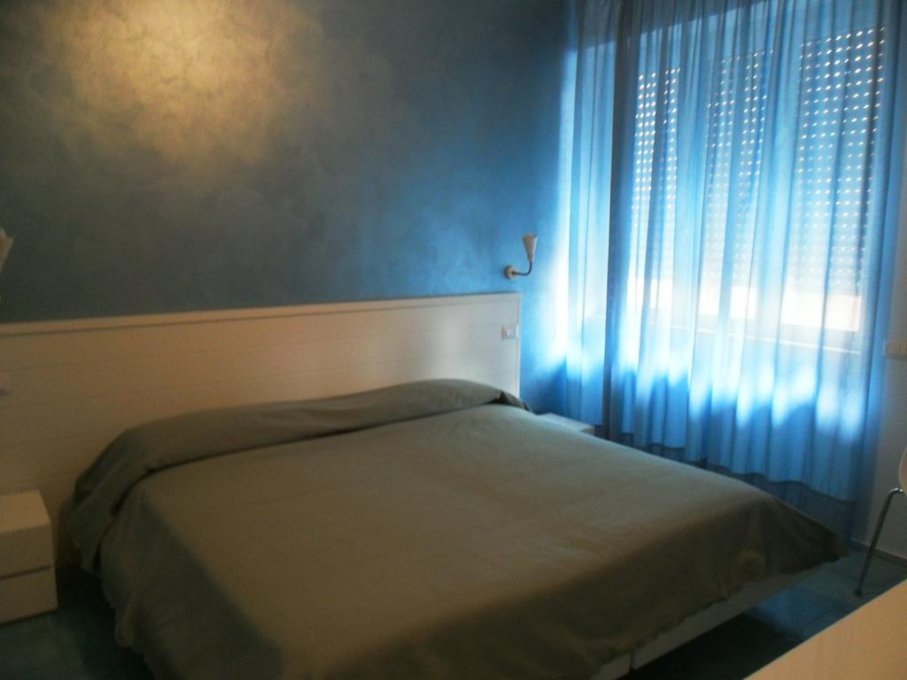 Double Room,783885006:JPEG