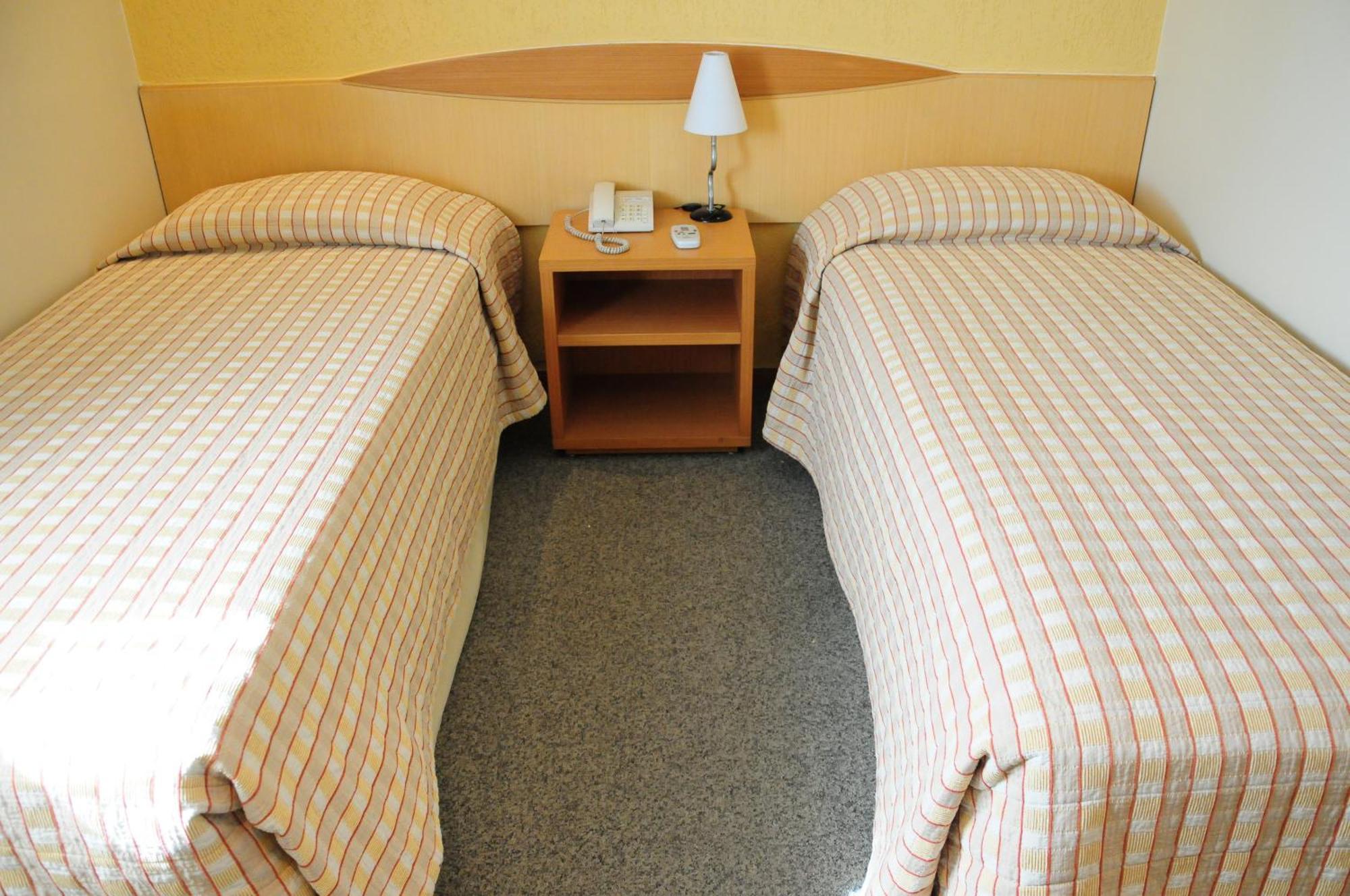 Suite met 2 Aparte Bedden