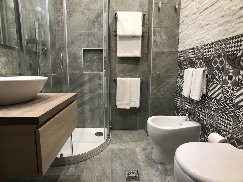 Single Room,463624257:JPEG