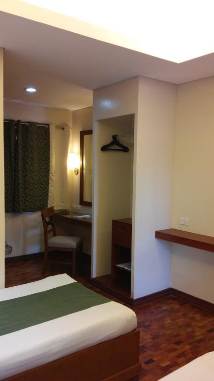 Superior Room with Airconditioned