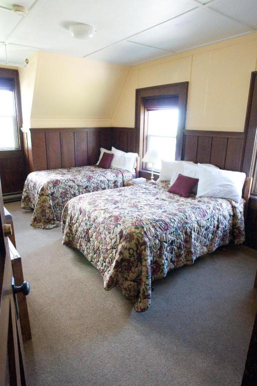 Standard Double Room with Mountain View,52349981:JPEG