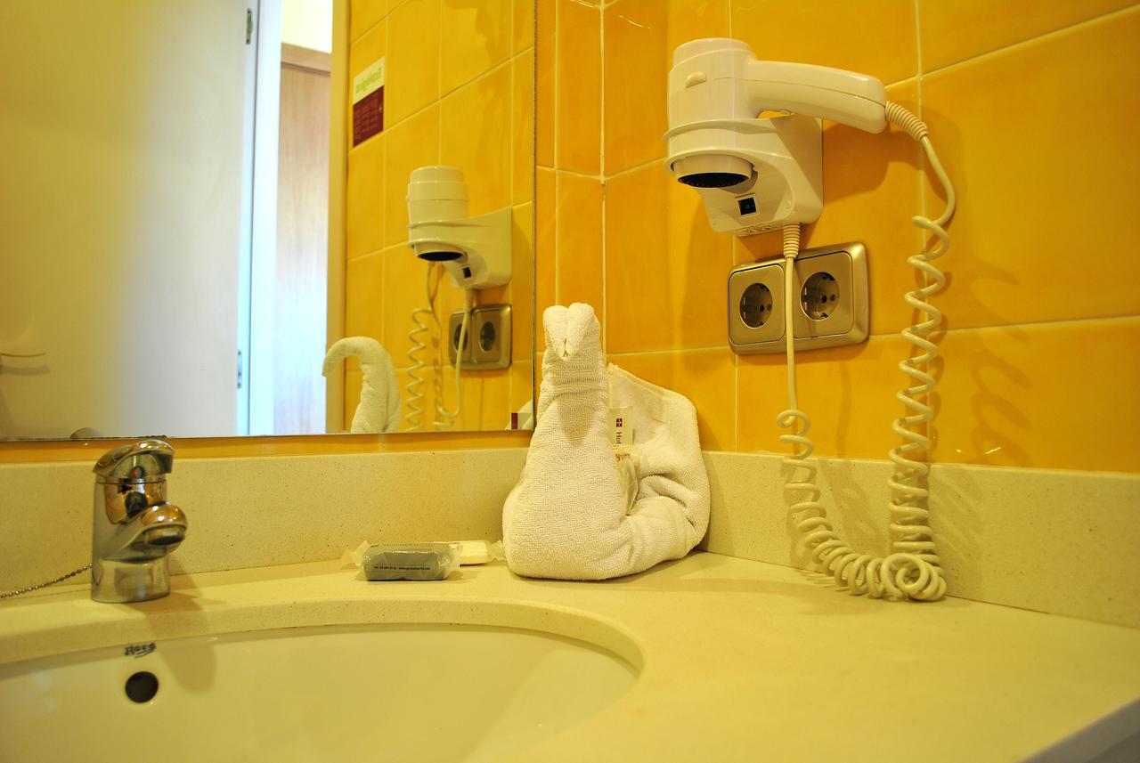 Habitación Doble Superior (2 adultos + 2 niños)