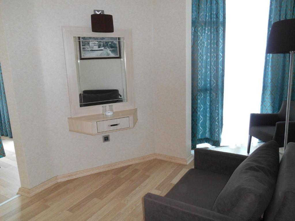 Suite with Sea View,115287839:JPEG