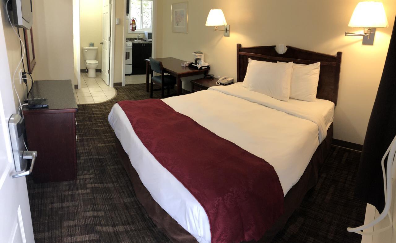Room Selected at Check,654852714:JPEG